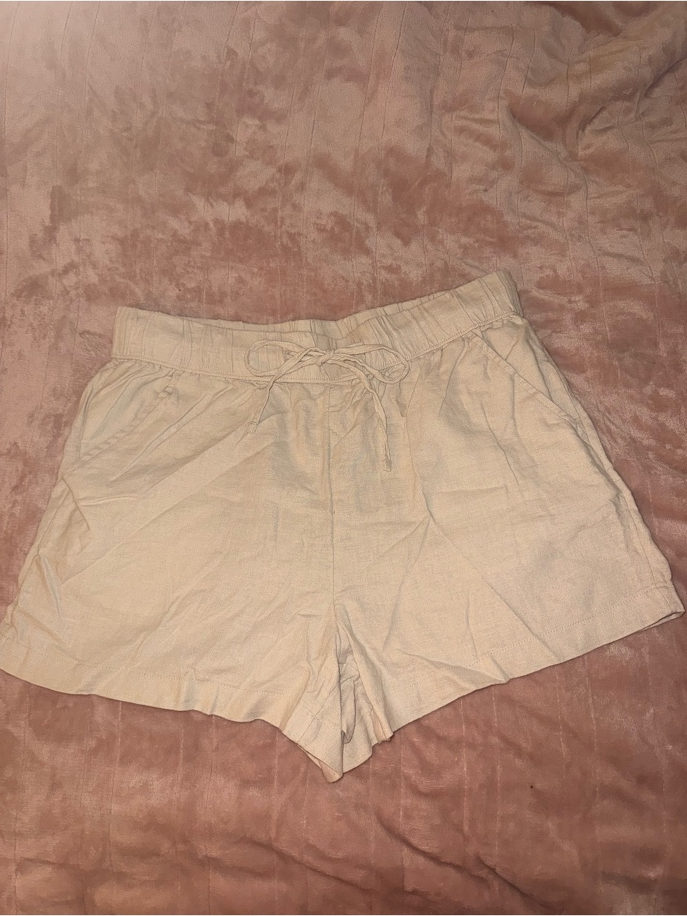 Time and Tru Cream Drawstring Casual Shorts